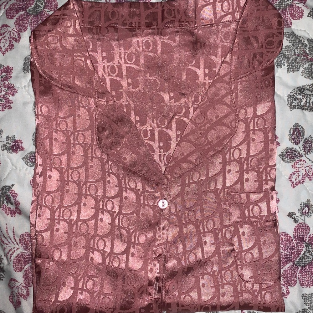 Pink satin set